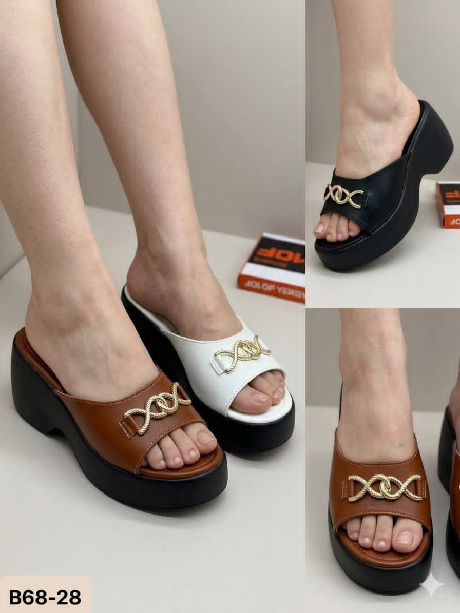 Chaussures hommes, femmes et enfants — 1/5
