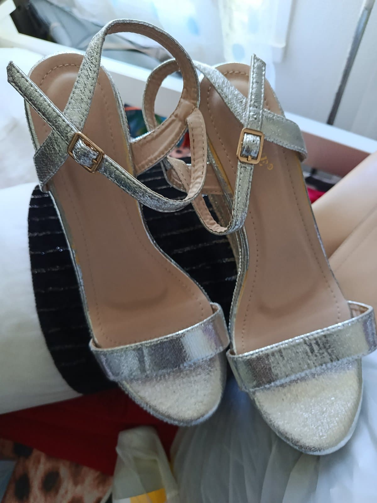 Chaussure femme de qualité taille 40 — 1/2