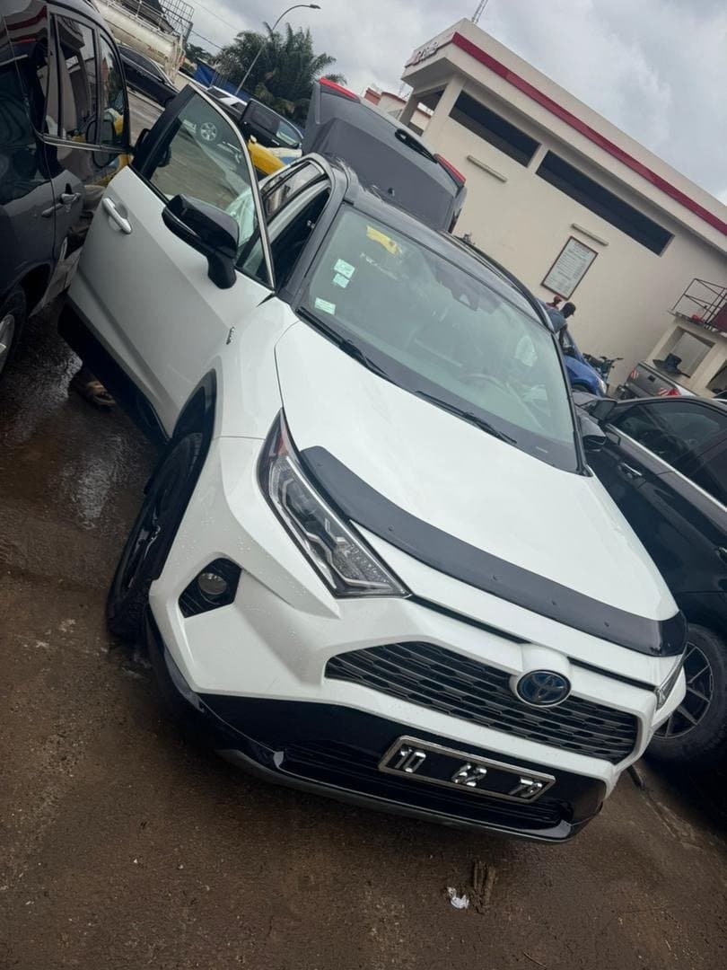 Voiture a vendre — 1/9