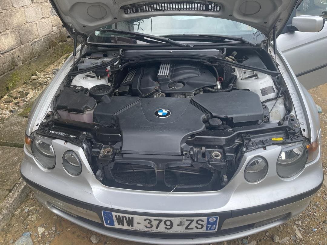 Voiture a vendre — 1/10