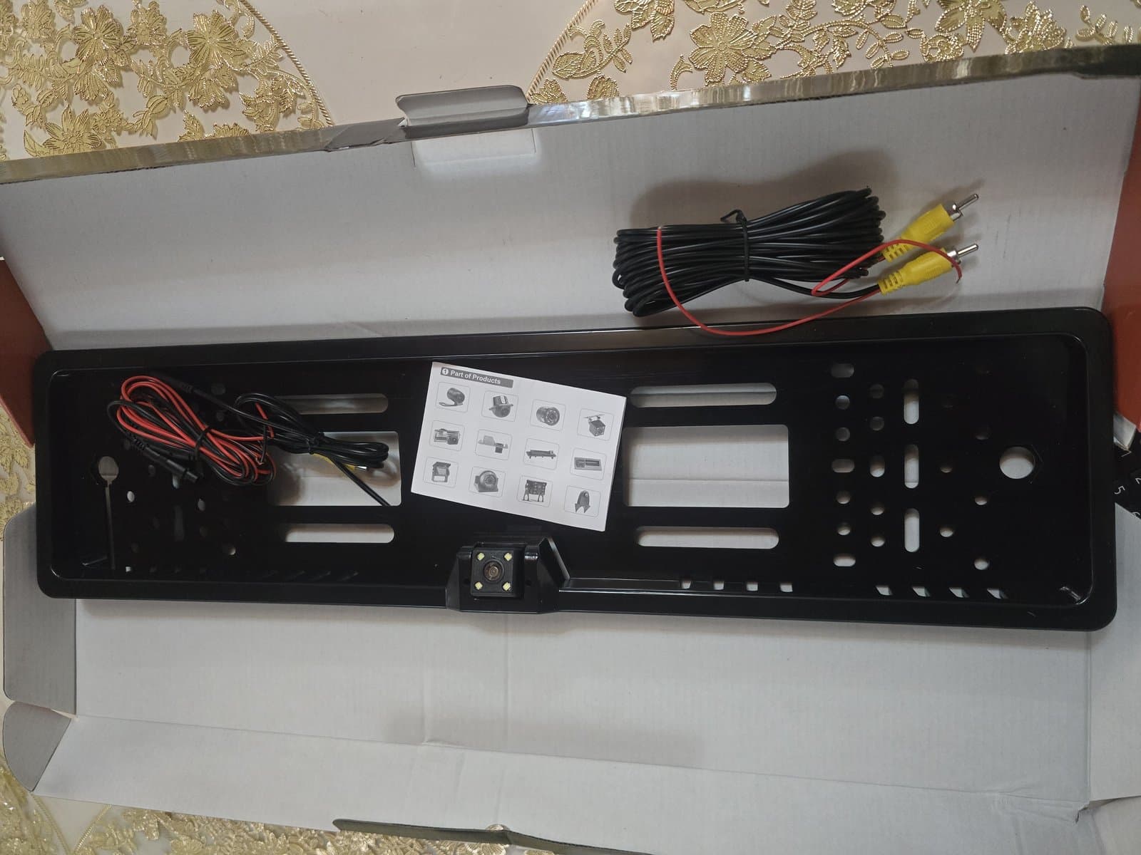 Support de plaque avec caméra de recul — 1/1